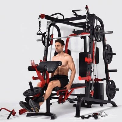 現代 ボディビルディング 機器 スミス 機械 半枠 激しい 筋力 訓練