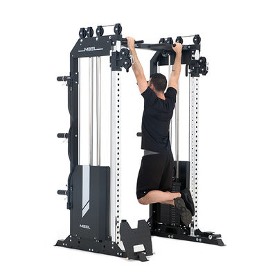 1590 x 1350 x 2200mm オールインワンジム機器と機能トレーナーでフィット